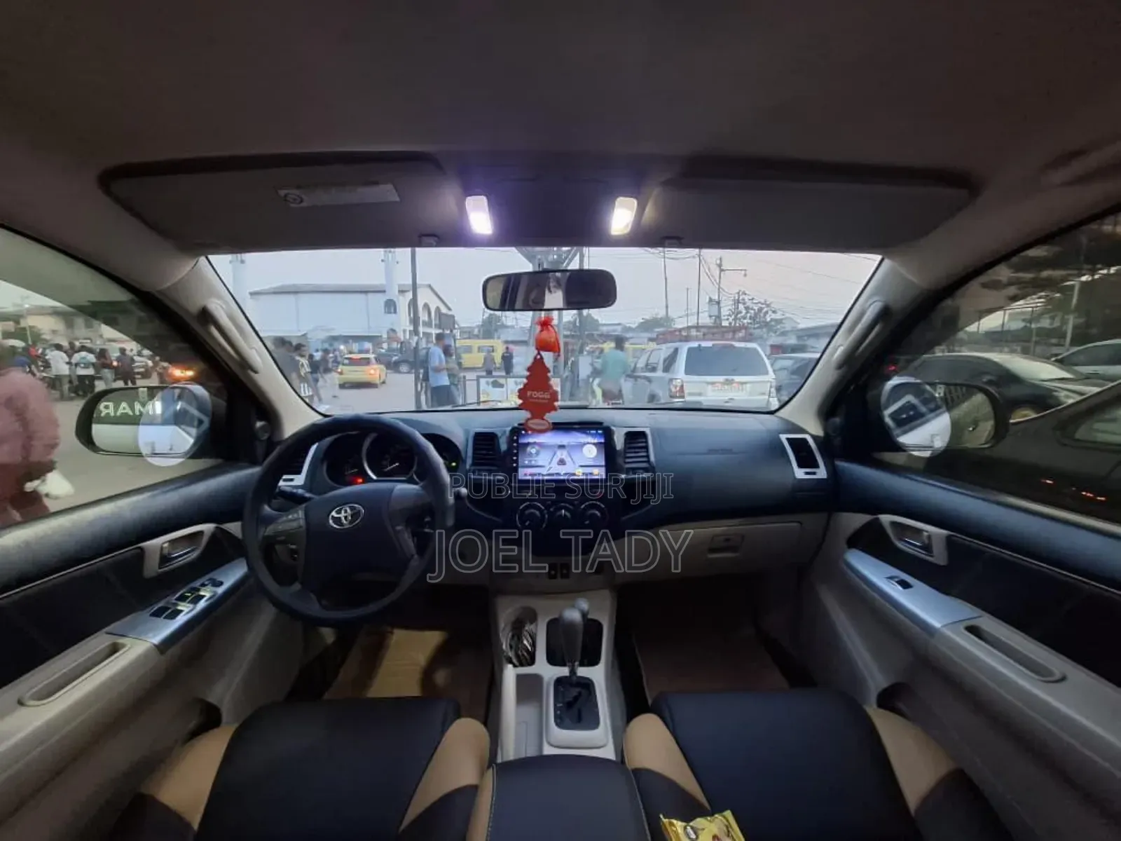 Toyota Fortuner 2012 Gris