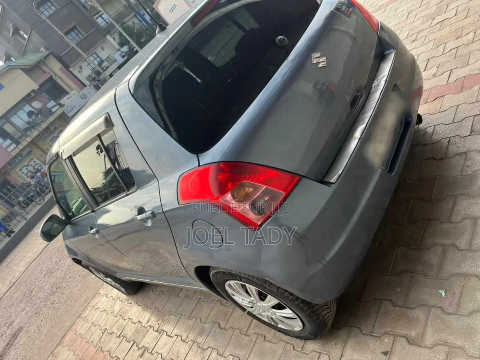 Suzuki Swift 2017 Blue