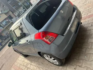 Suzuki Swift 2017 Blue