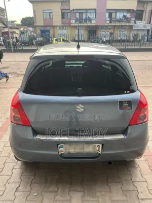 Suzuki Swift 2017 Blue