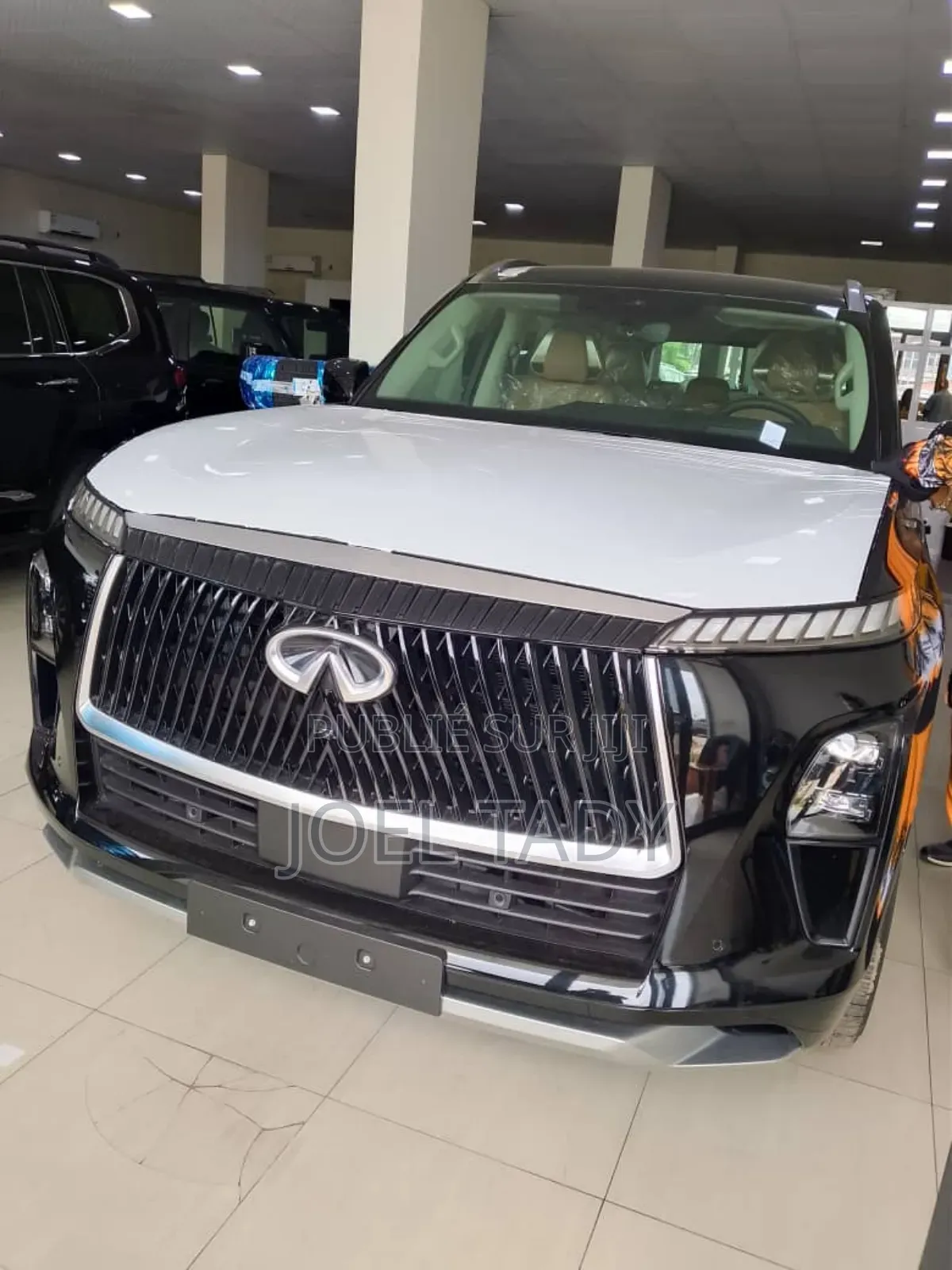 Neuf Infiniti QX80 2025 Bleu