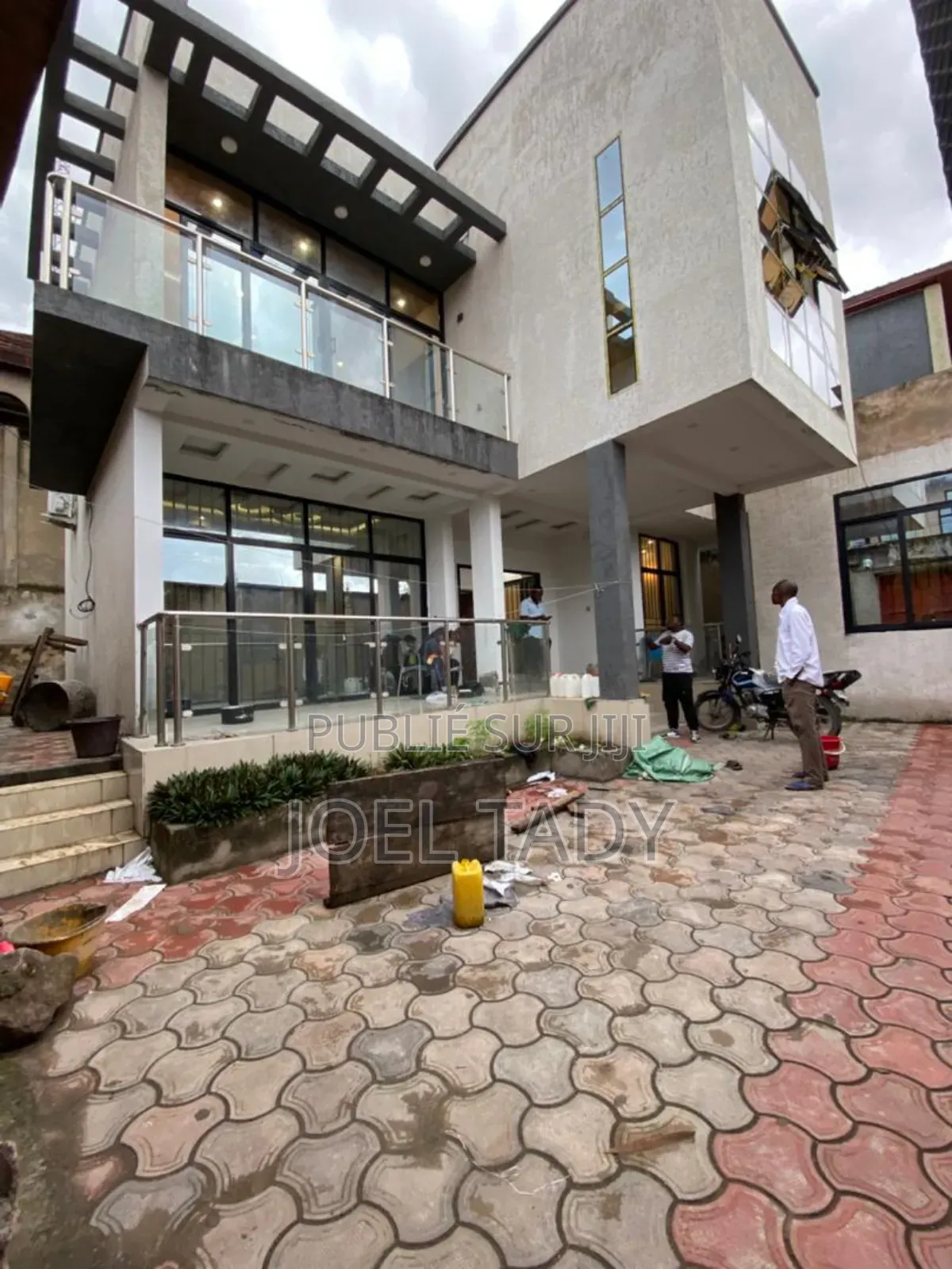 4chbre Villa dans Empire Supreme, Ngaliema à Louer