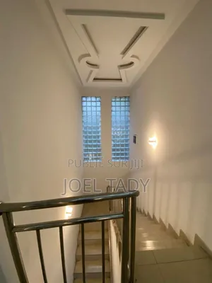 4chbre Villa dans Empire Supreme, Ngaliema à Louer