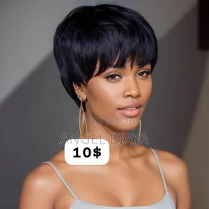 Les Perruque De Tres Bonne Qualité