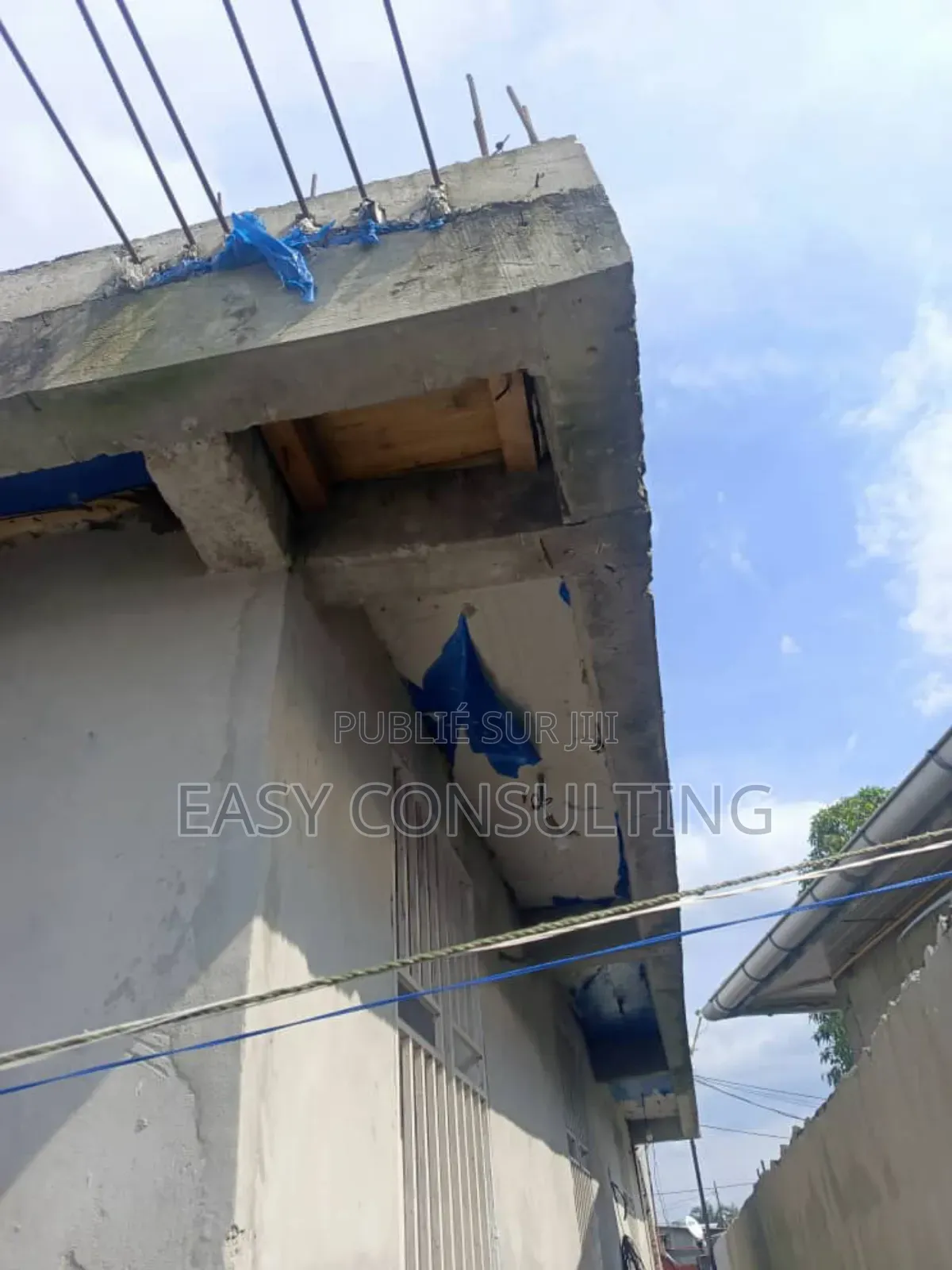 2chbre Villa dans Efobank, Nsele à Vendre