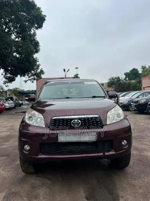 Toyota Rush 2015 Rouge