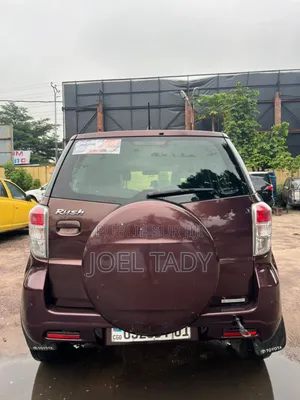 Toyota Rush 2015 Rouge