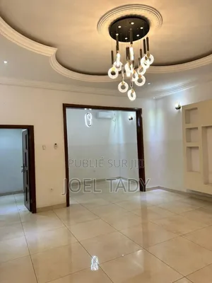 3chbre Villa dans Empire Supreme, Ngaliema à Louer