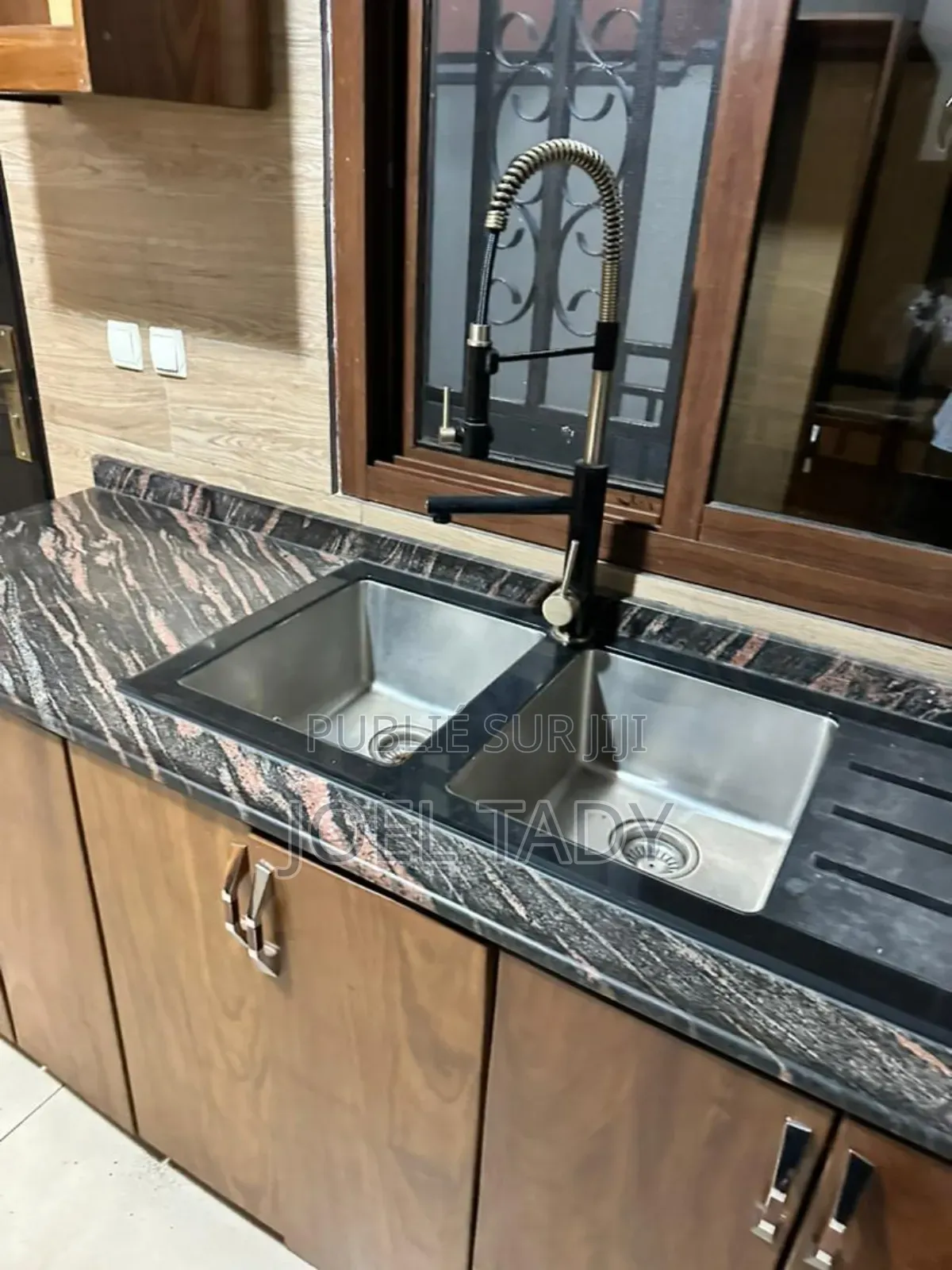 3chbre Villa dans Empire Supreme, Ngaliema à Louer