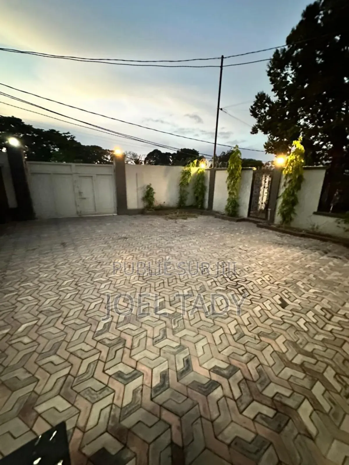 3chbre Villa dans Empire Supreme, Ngaliema à Louer