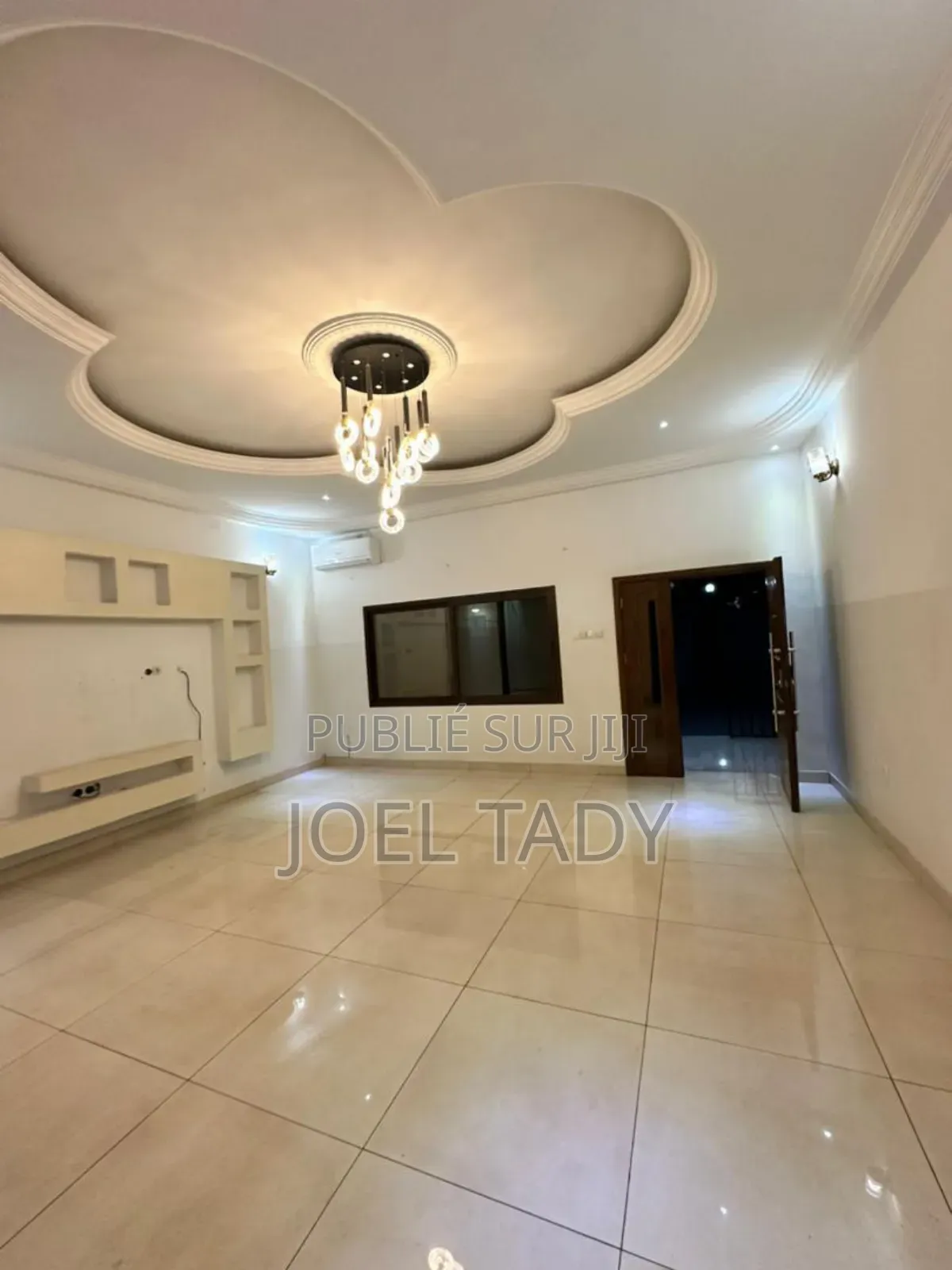 3chbre Villa dans Empire Supreme, Ngaliema à Louer