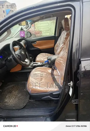 Toyota Fortuner 2017 Bleu