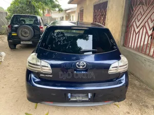 Toyota Lame 2010 Bleu