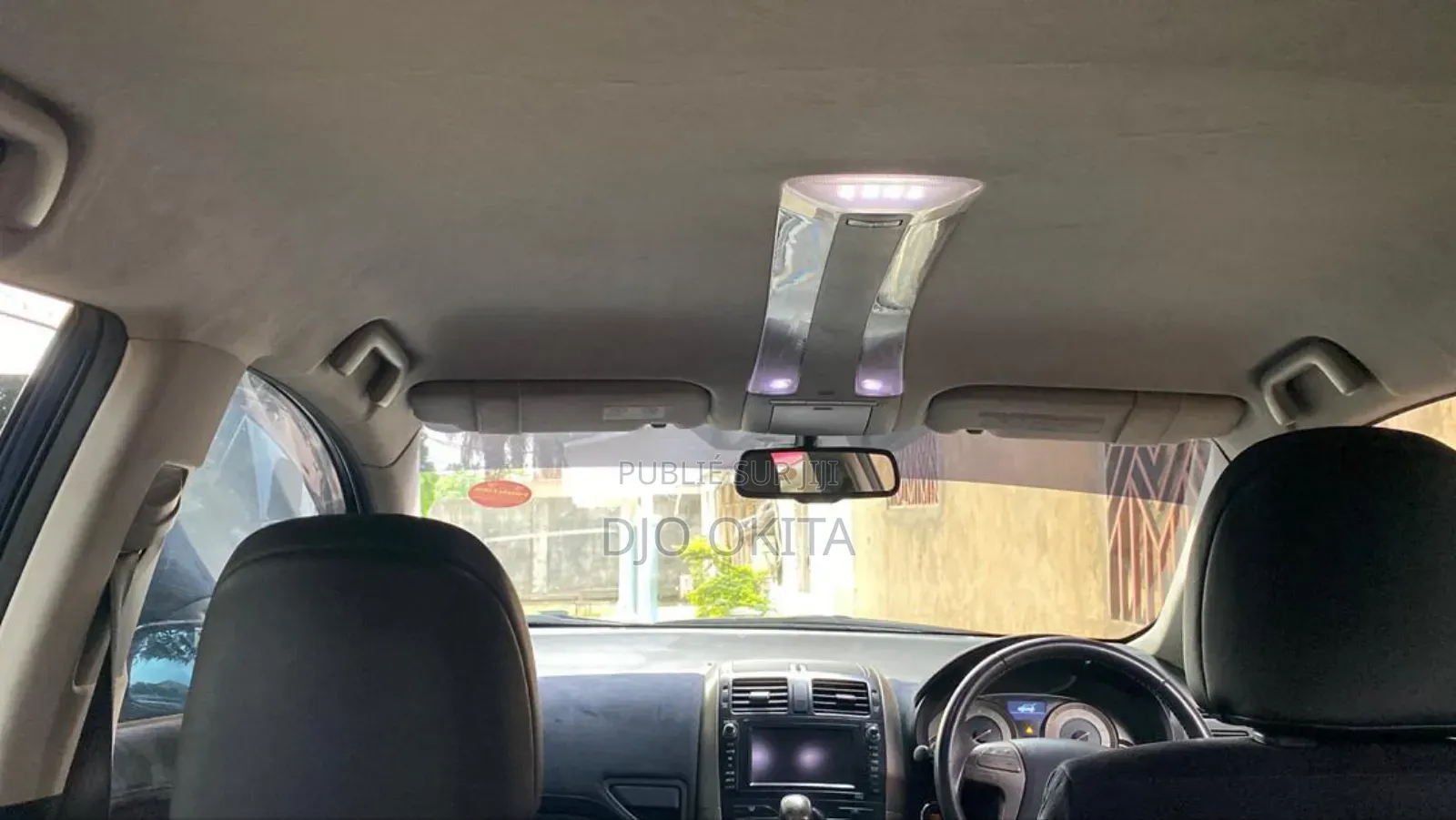 Toyota Lame 2010 Bleu