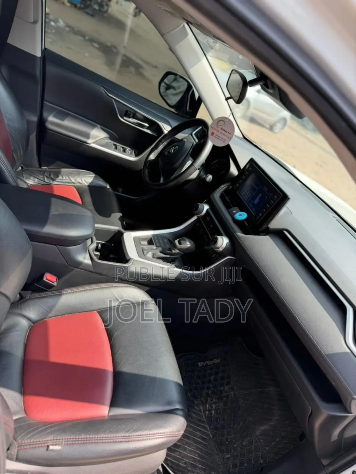 Toyota RAV4 2022 Blanc