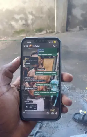 Apple iPhone 14 128 GB Argenté