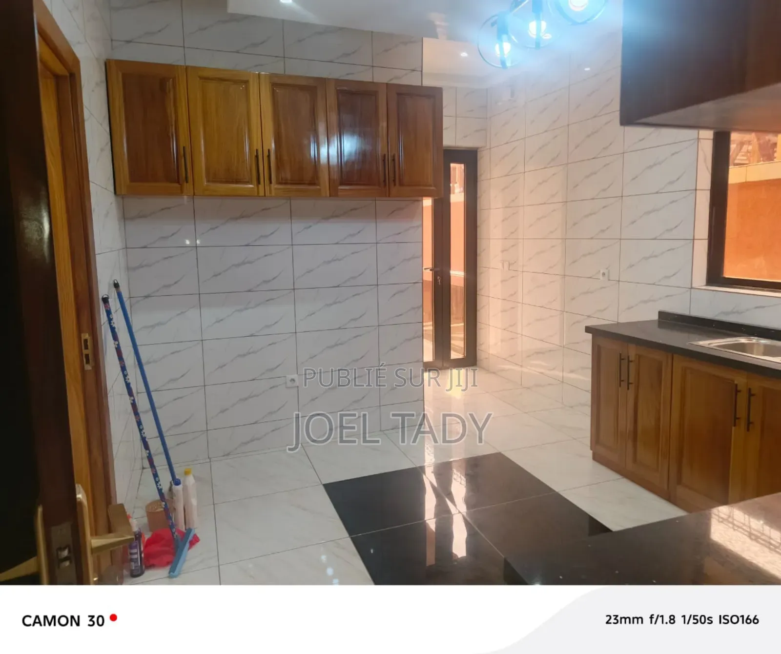 6chbre Villa dans Empire Supreme, Ngaliema à Vendre