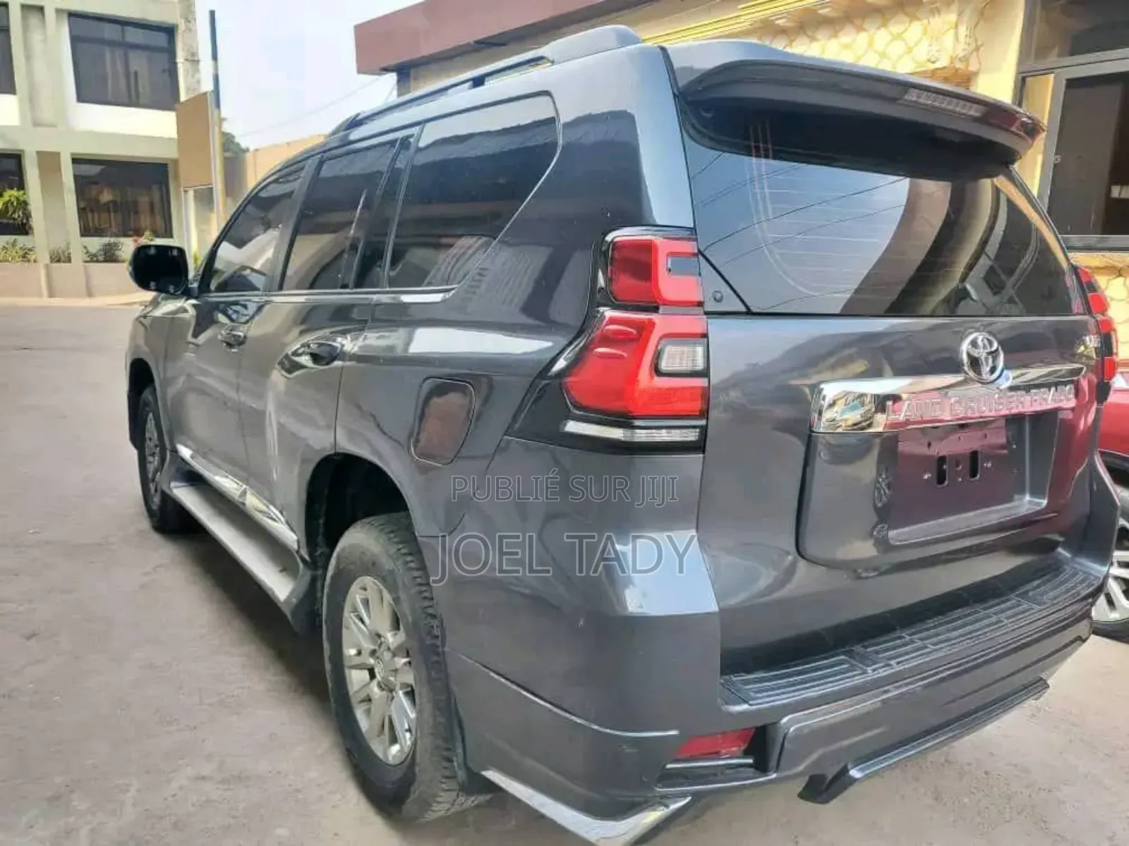 Toyota Land Cruiser Prado 2020 Noir Mat