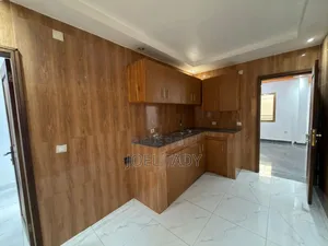 3chbre Appartement dans Empire Supreme, Ngaliema à Louer