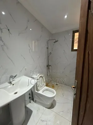 3chbre Appartement dans Empire Supreme, Ngaliema à Louer