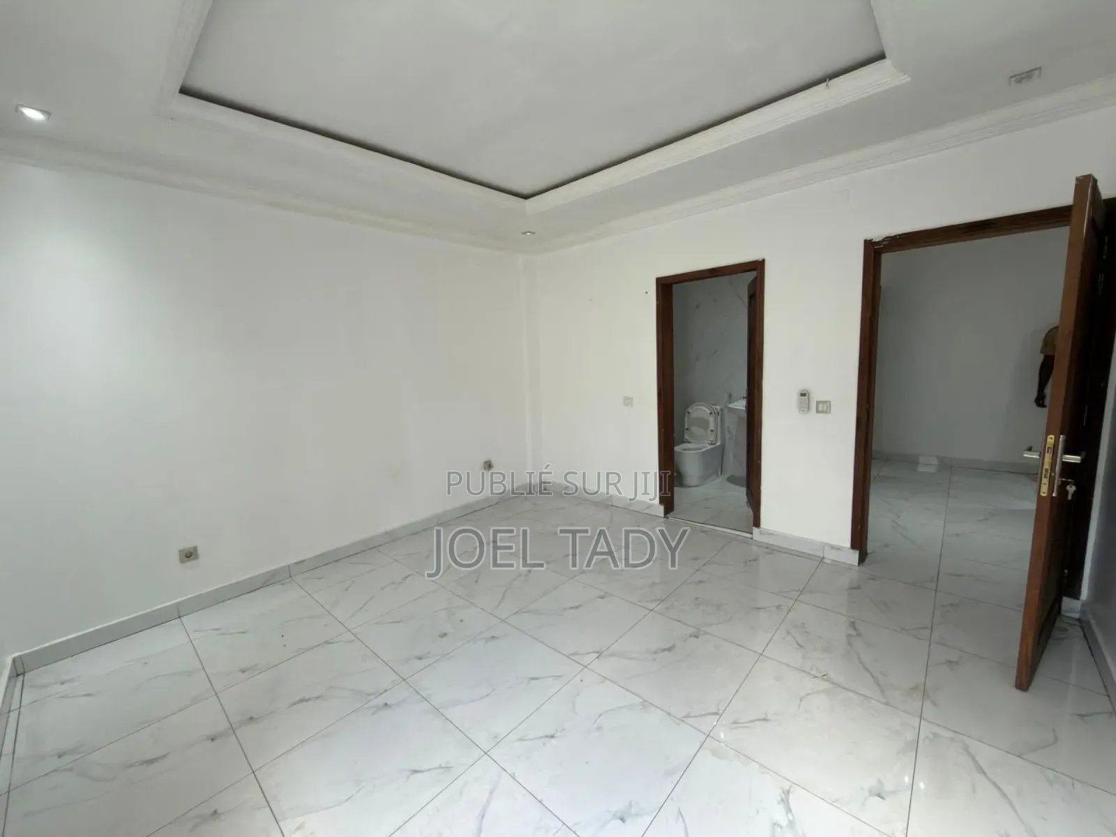 3chbre Appartement dans Empire Supreme, Ngaliema à Louer