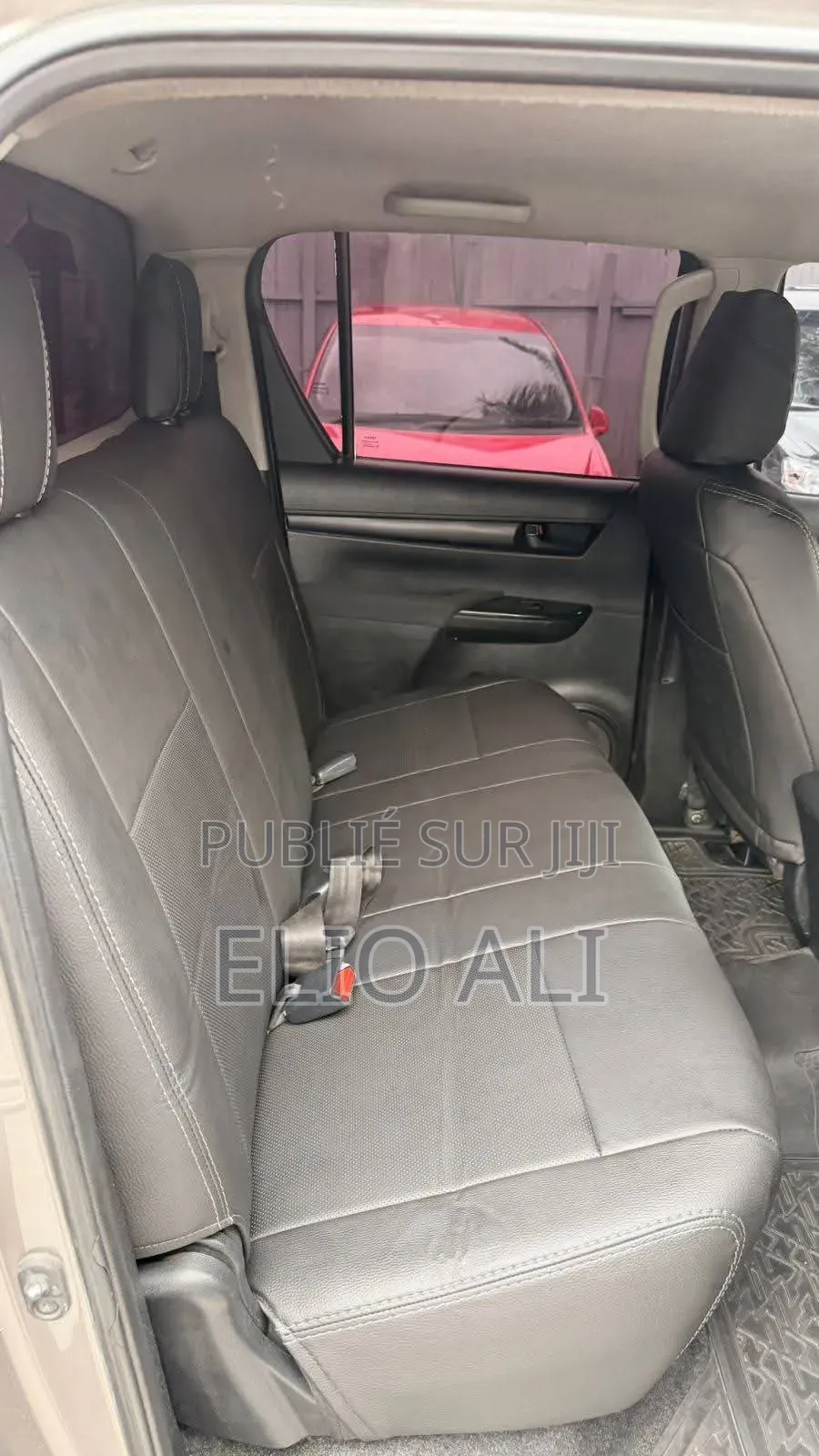 Toyota Hilux Revo Double Cab Deisel 2.4 AWD 2018 Beige