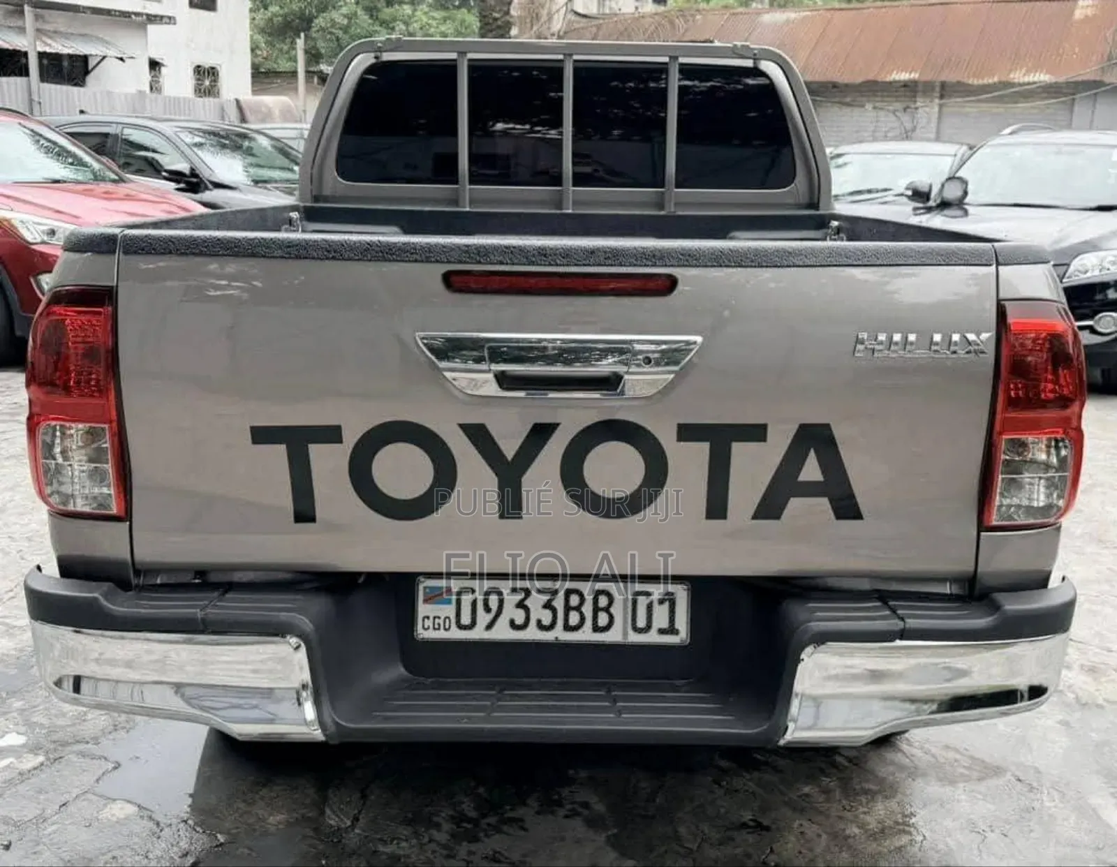 Toyota Hilux Revo Double Cab Deisel 2.4 AWD 2018 Beige