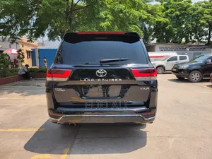 Toyota Land Cruiser 4.5 V8 VXR 2017 Noir