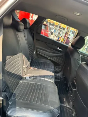 Hyundai Santa Fe Limited 2.0T AWD 2019 Beige