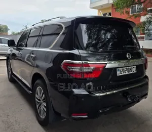 Nissan Patrol 2015 Noir