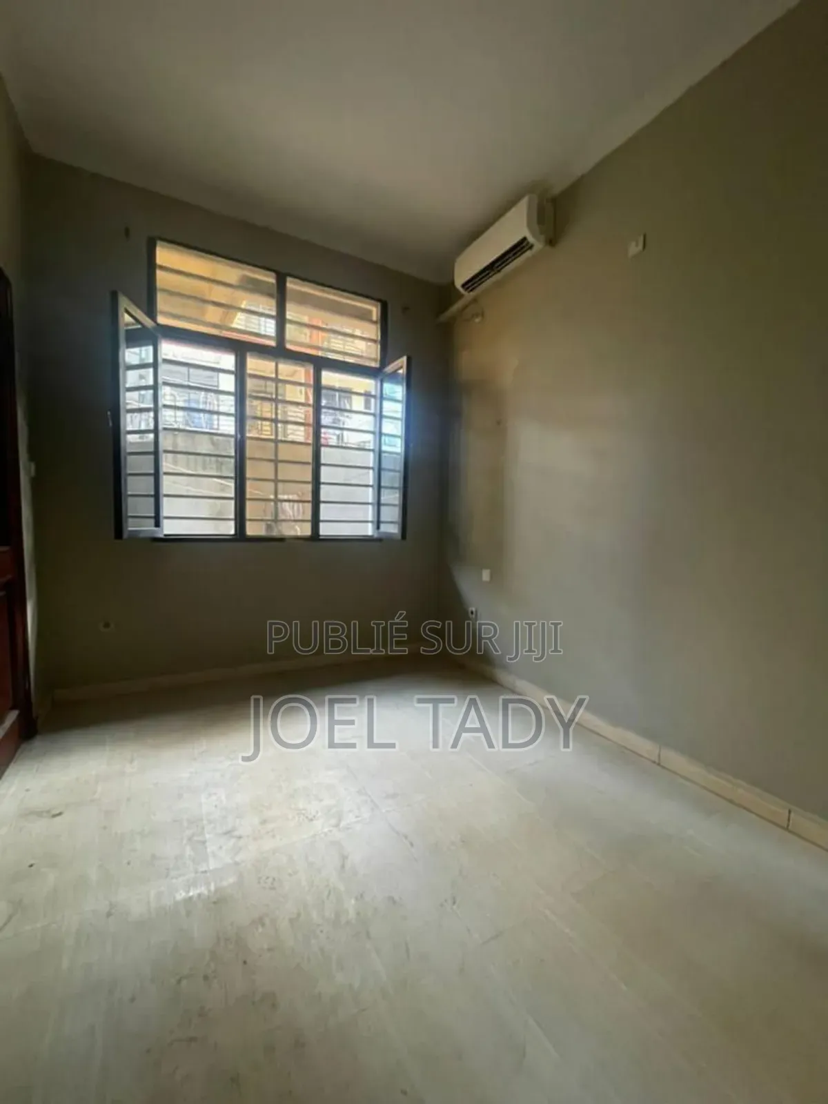 2chbre Maison dans Empire Supreme, Ngaliema à Vendre