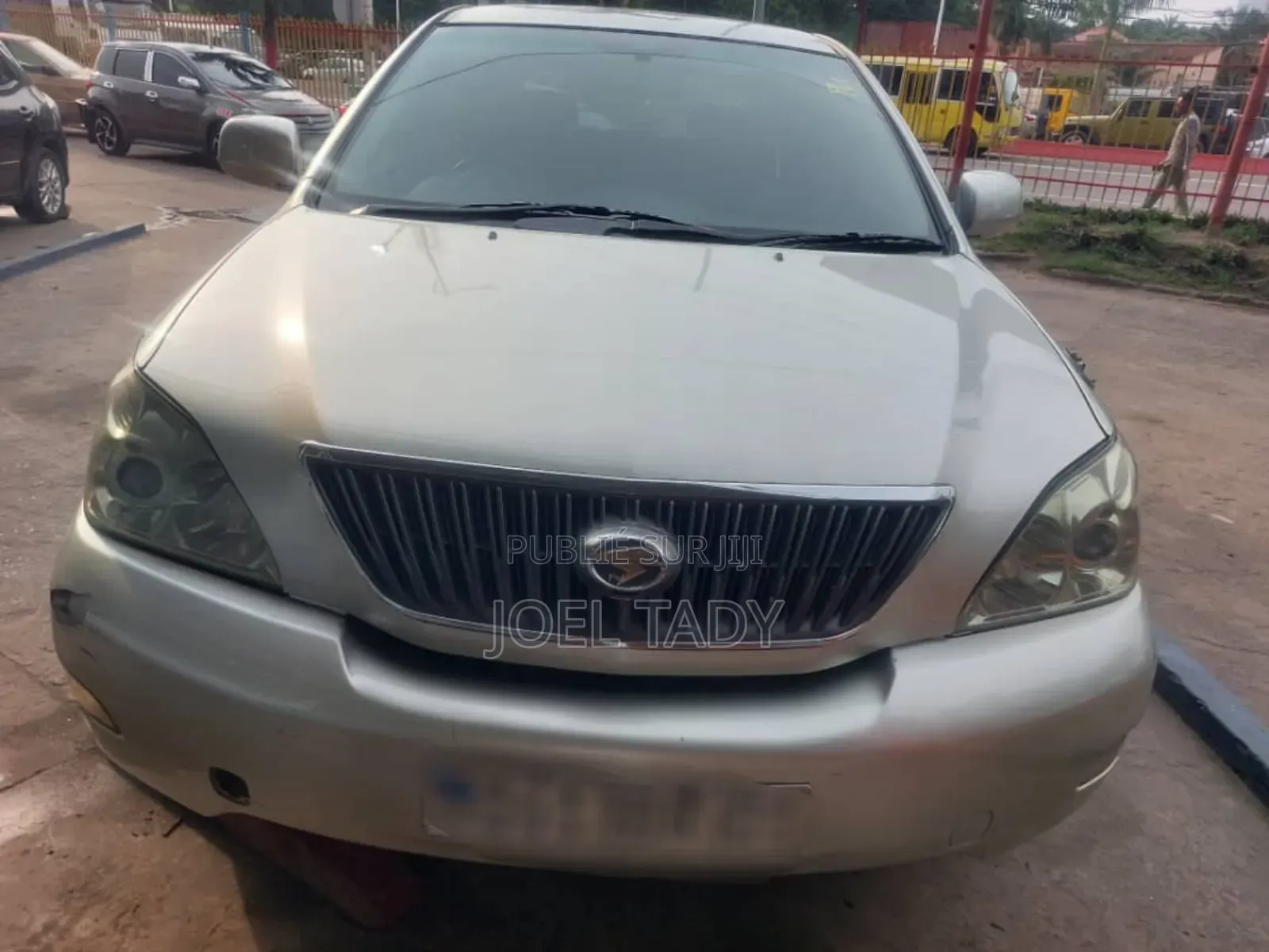 Toyota Harrier 2014 Gris