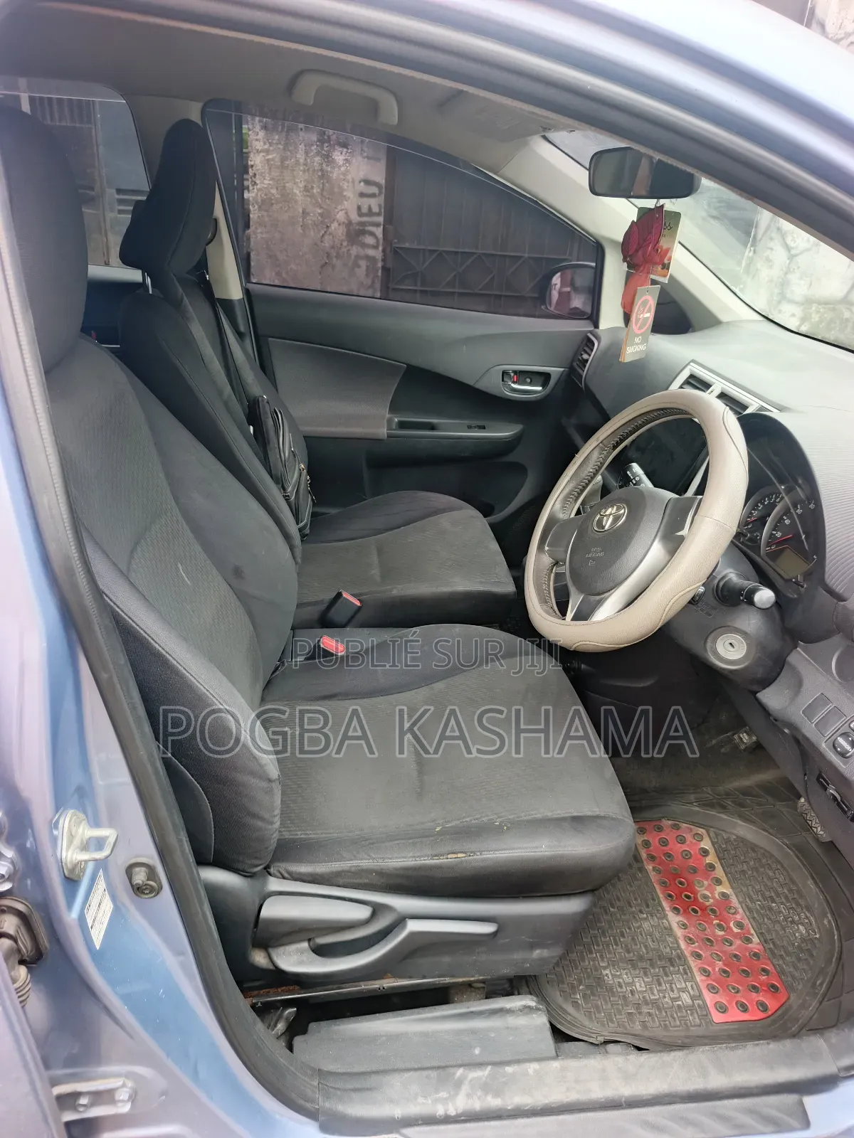 Toyota Ractis 1.5 AWD 2011 Bleu