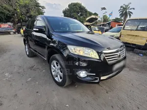 Toyota Vanguard 2015 Black