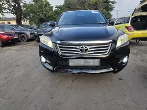 Toyota Vanguard 2015 Black