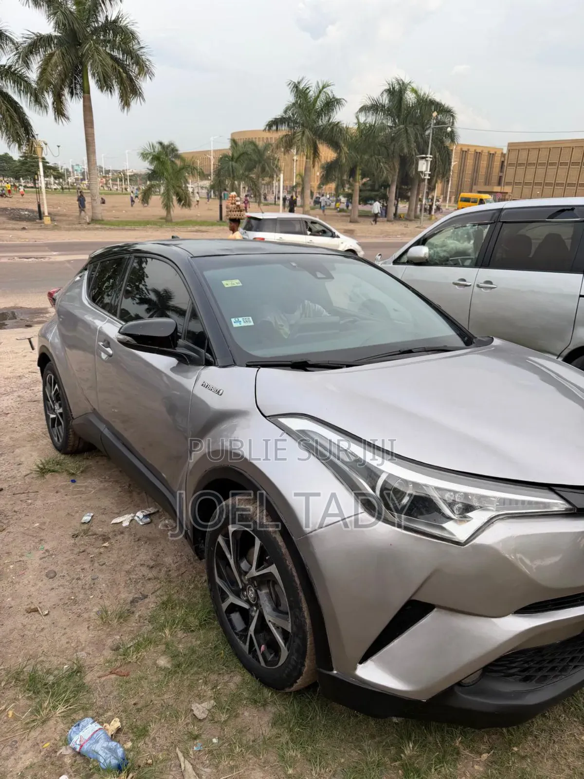 Toyota C-HR 2023 Gris