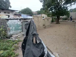 Terrain À Vendre À N’Sele – Quartier Terre Jaune