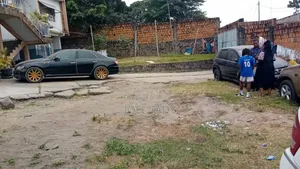 9chbre Villa dans Empire Supreme, Ngaliema à Vendre