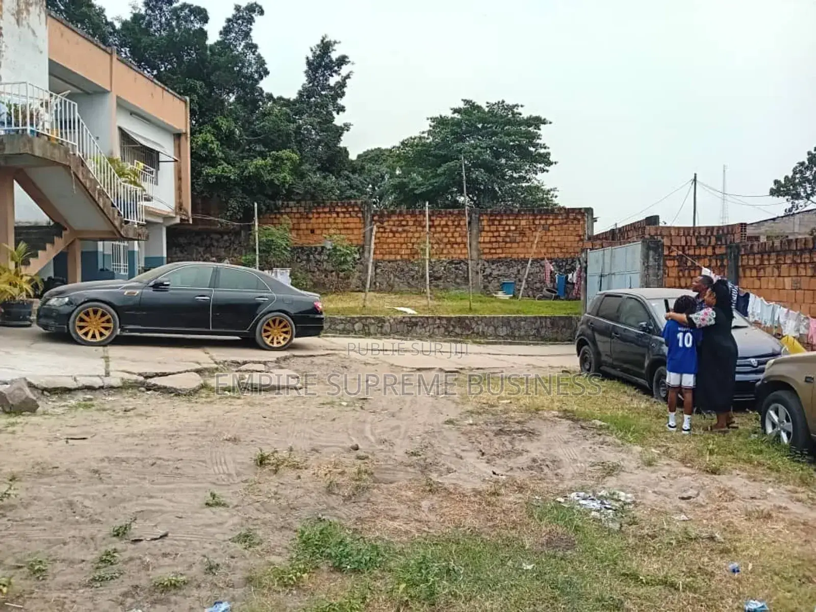 9chbre Villa dans Empire Supreme, Ngaliema à Vendre