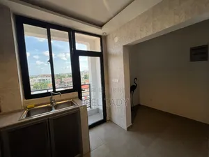 3chbre Appartement dans Empire Supreme, Ngaliema à Louer