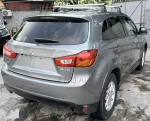 Mitsubishi RVR 2017 Gris