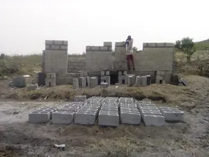 Une Parcelle À Vendre