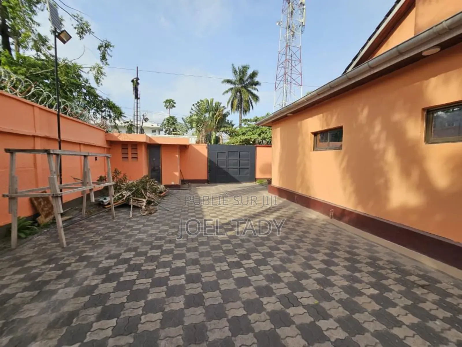 4chbre Villa dans Empire Supreme, Ngaliema à Louer