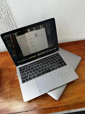 Nouveau Apple MacBook 2019 16GB Intel Core i5 SSD 500GB