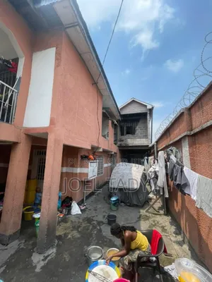 3chbre Blocs d'appartements dans Empire Supreme, Limete à Vendre