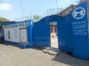 3chbre Villa dans Efobank, Nsele à Vendre