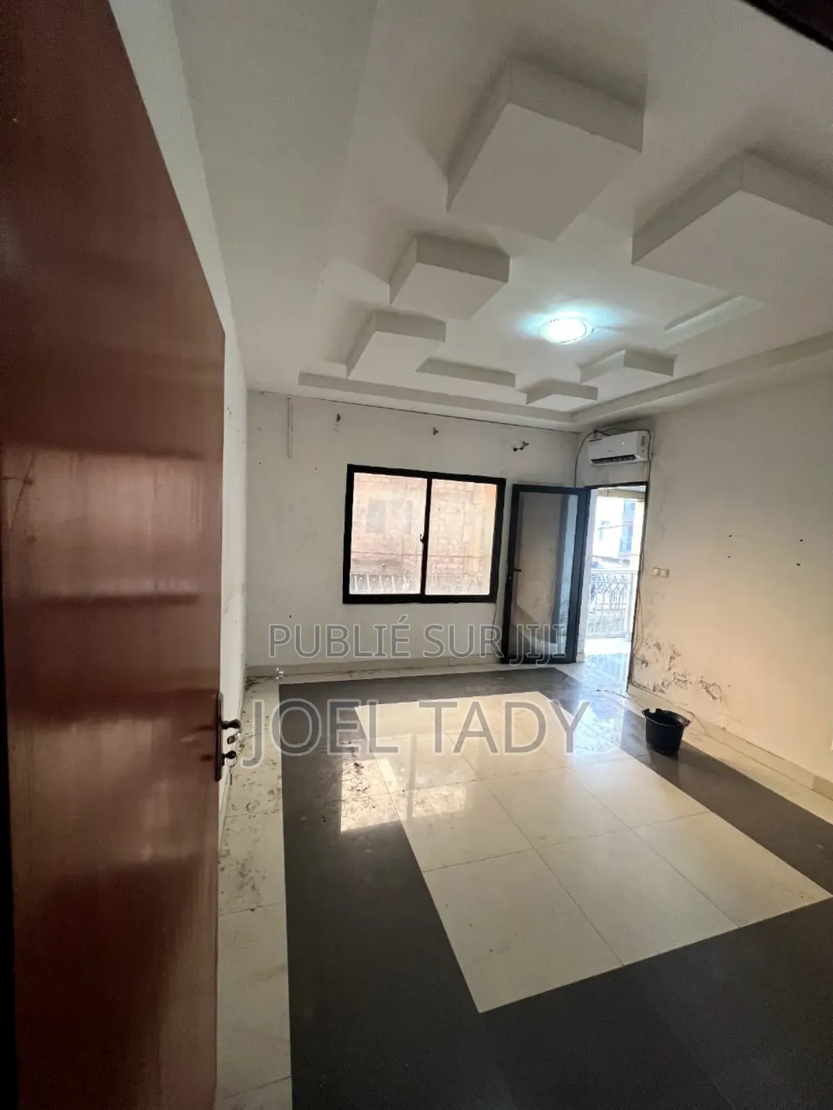 16chbre Blocs d'appartements dans Empire Supreme, Limete à Vendre