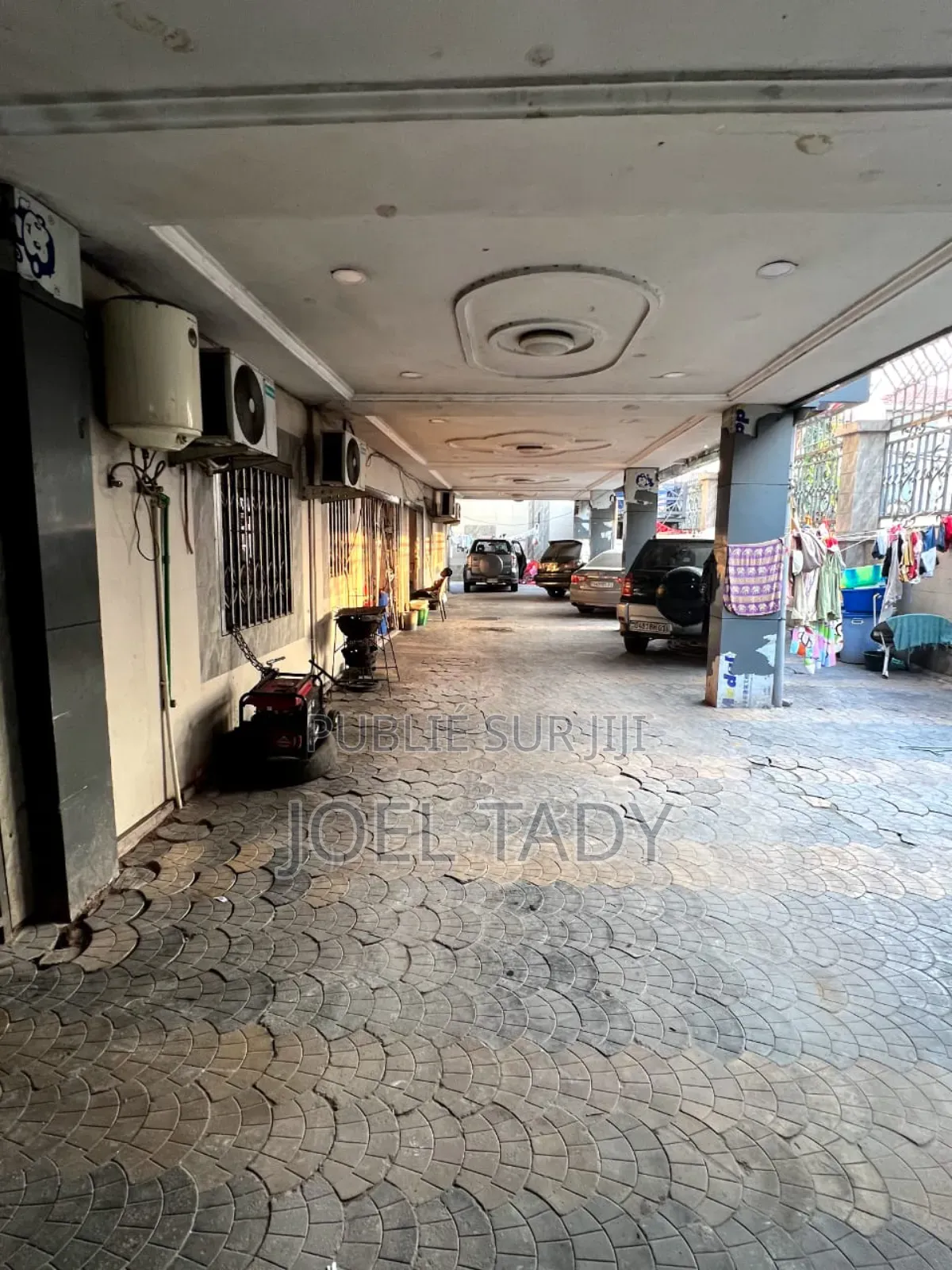 16chbre Blocs d'appartements dans Empire Supreme, Limete à Vendre