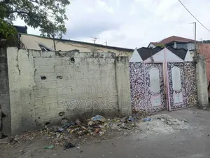 2chbre Villa dans Efobank, Nsele à Vendre