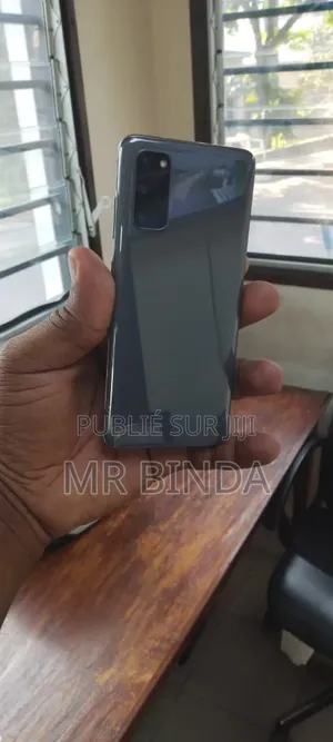 Samsung Galaxy S20 128 GB Bleu